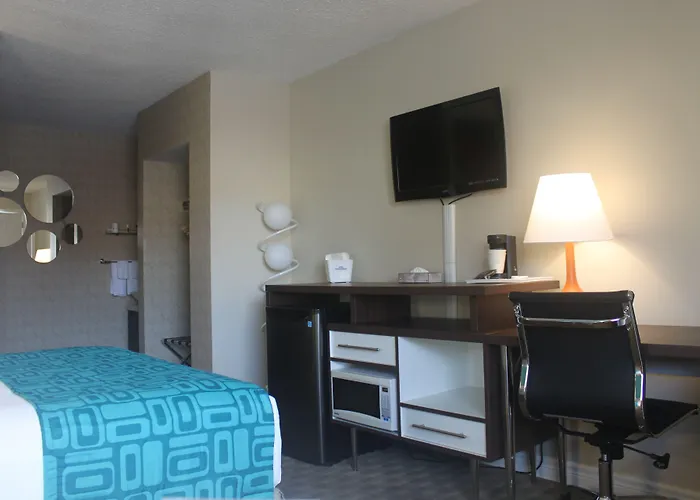 Howard Johnson Inn By Wyndham Kingston